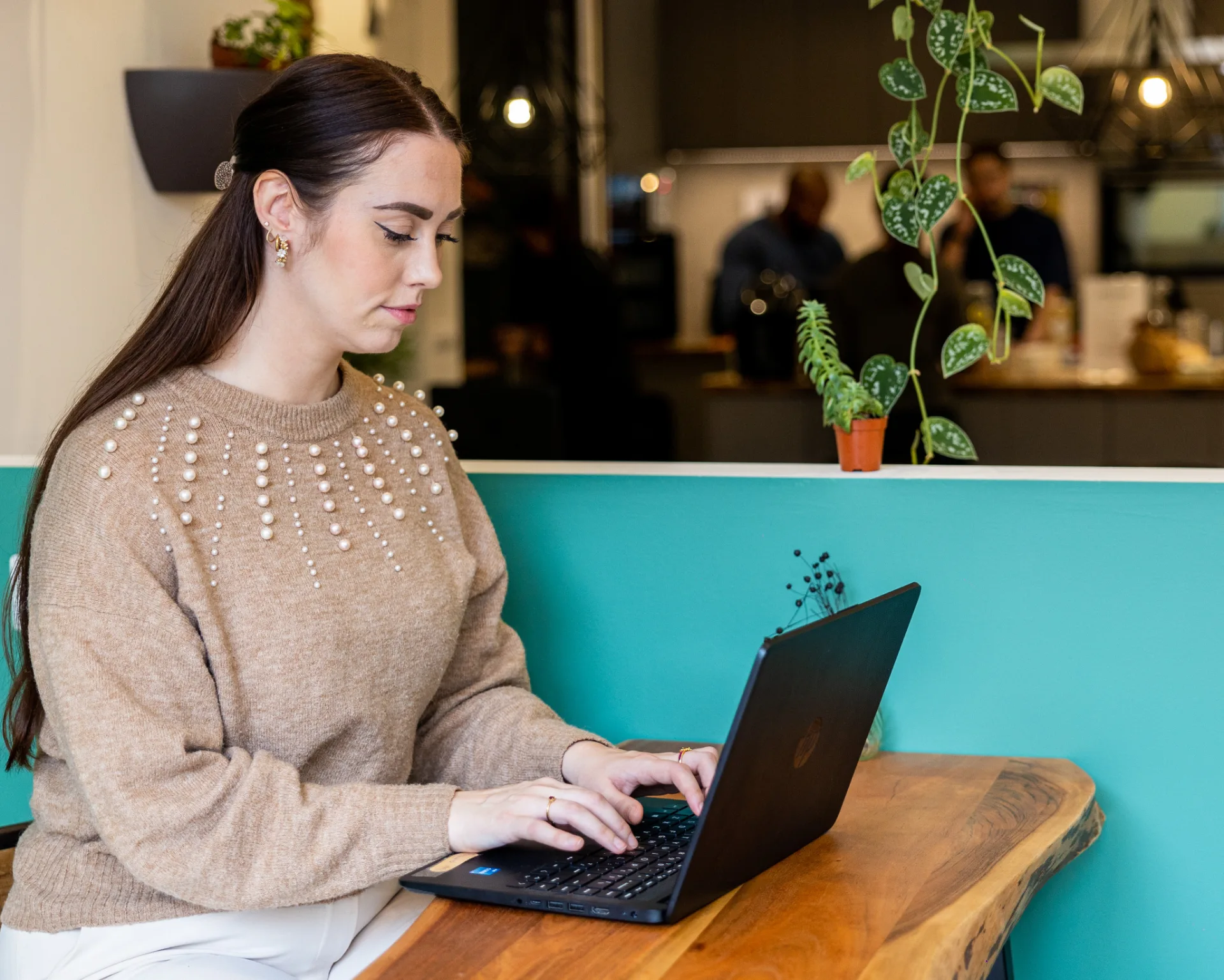 Drukke professional in een werk- en gezondheidscontext